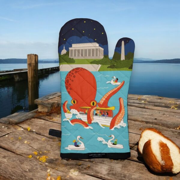 Giant Octopus at Potomac River in Washington DC Oven Mitt - Image 2